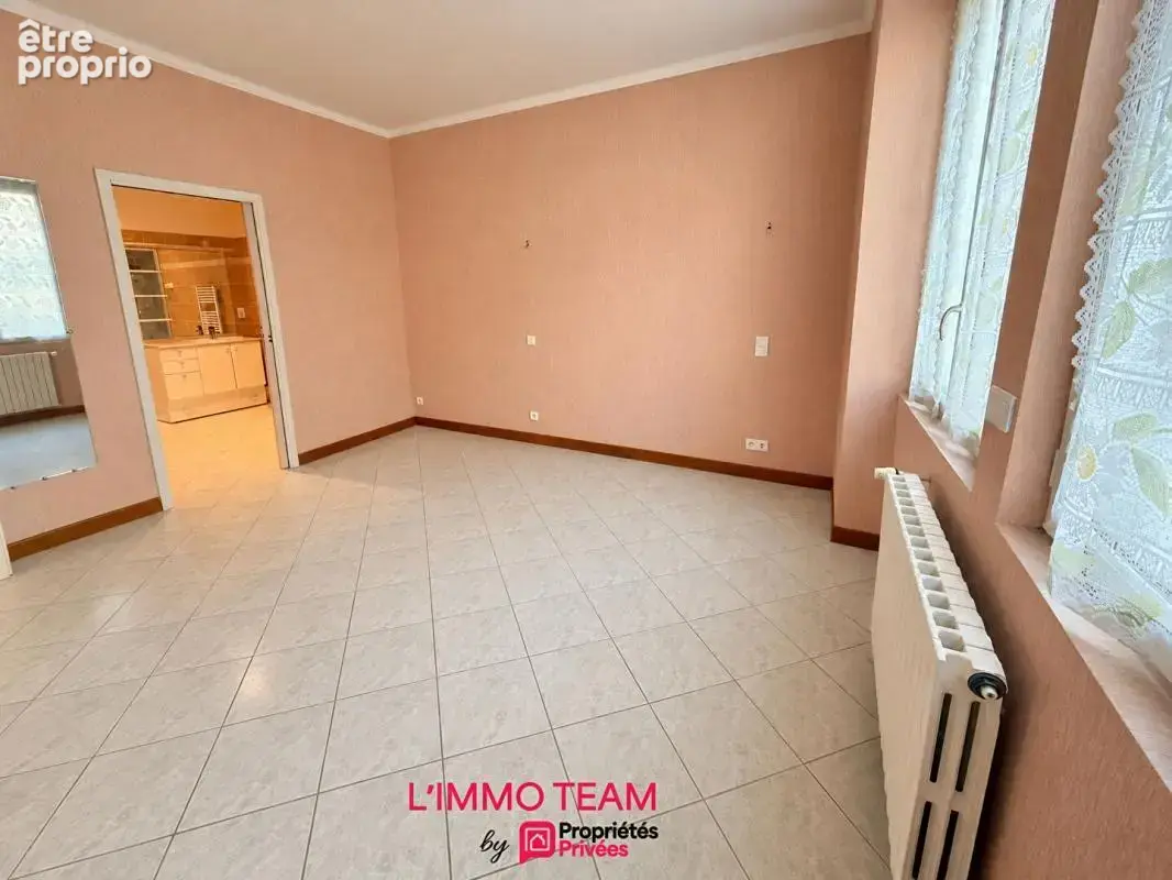 Maison avec potentiel locatif et 3 garages en centre-ville de CAHORS - photo 7