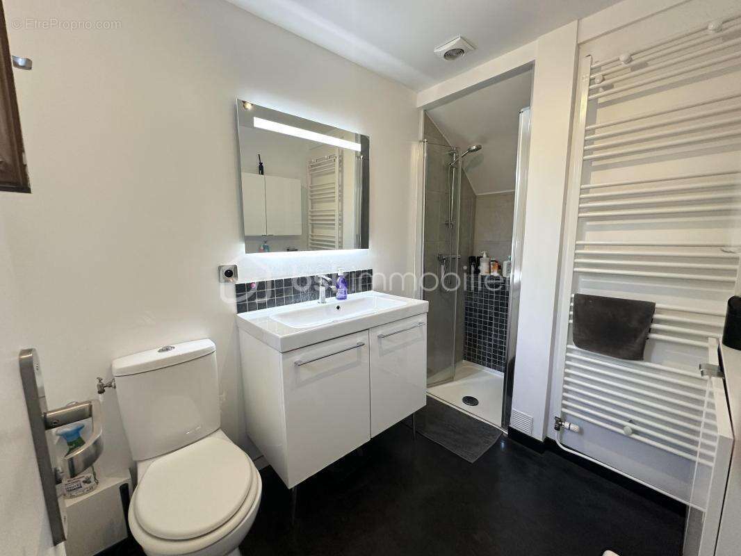 Maison à MOISSY-CRAMAYEL