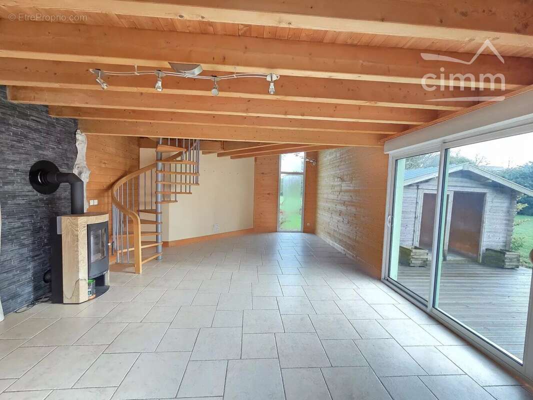 Maison à NORT-SUR-ERDRE