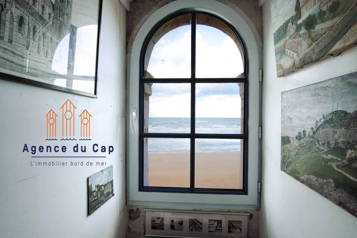 Appartement à LION-SUR-MER