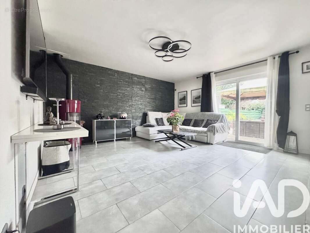 Photo 9 - Maison à GRETZ-ARMAINVILLIERS