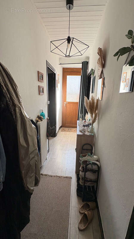 Appartement à GILLY-SUR-ISERE