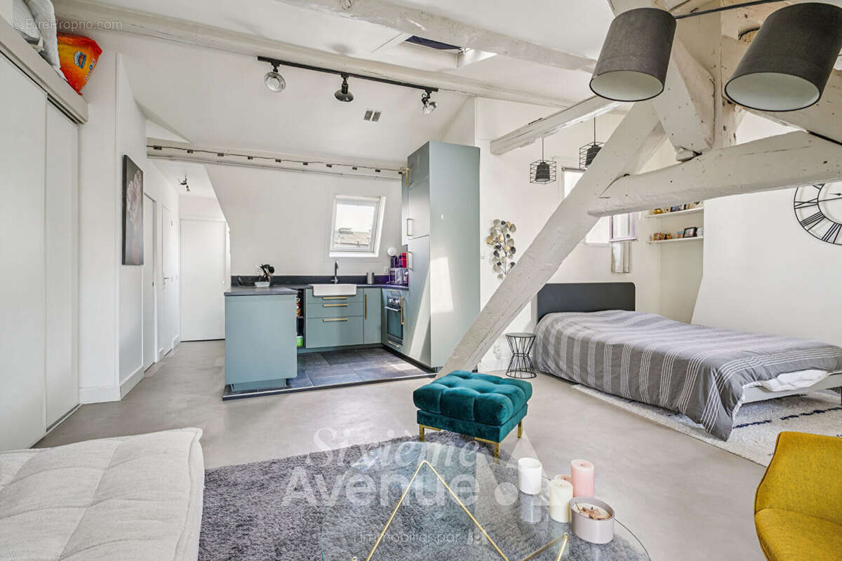 Appartement à PARIS-4E