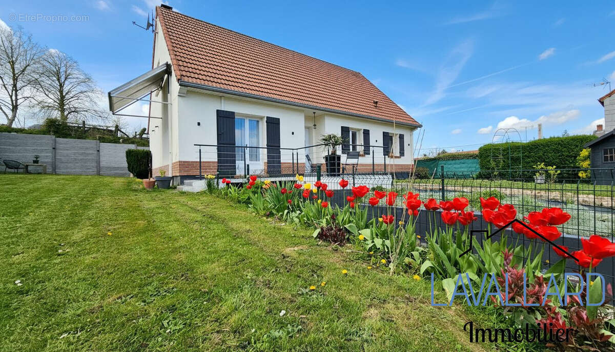 Maison à NAOURS