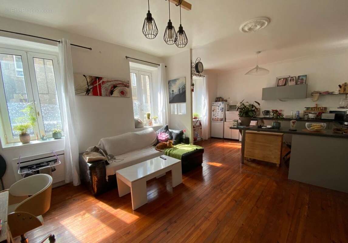 Appartement 45 m² à Brest  - photo 2