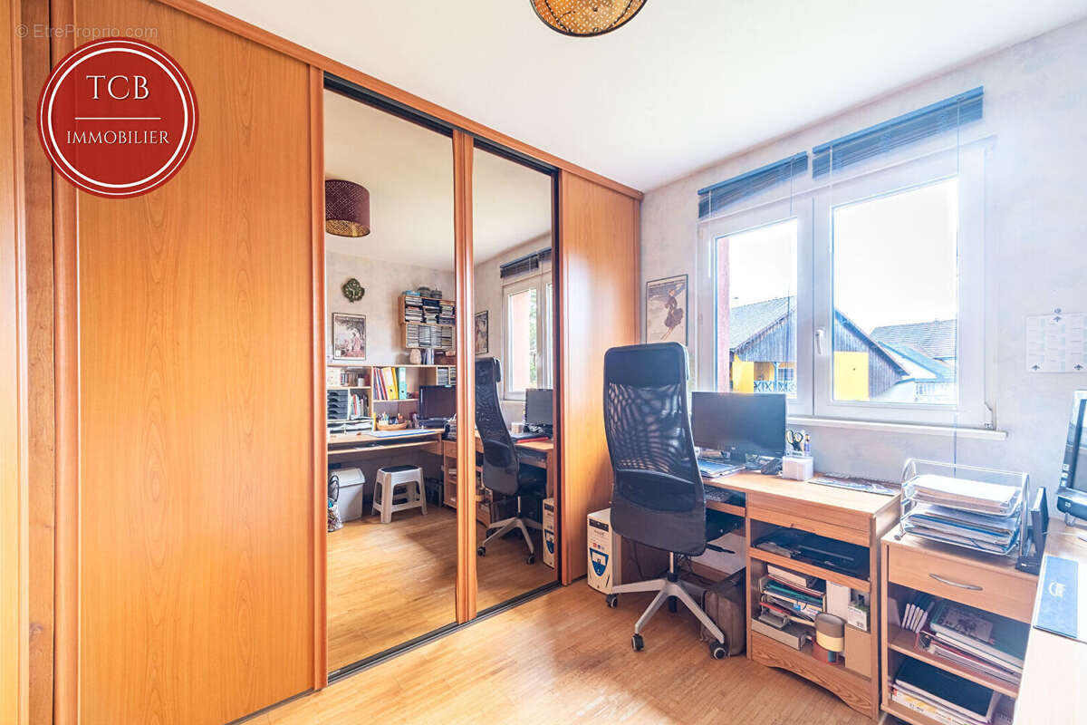 Maison  7 pièce(s) 147 m2 Sentheim - photo 6