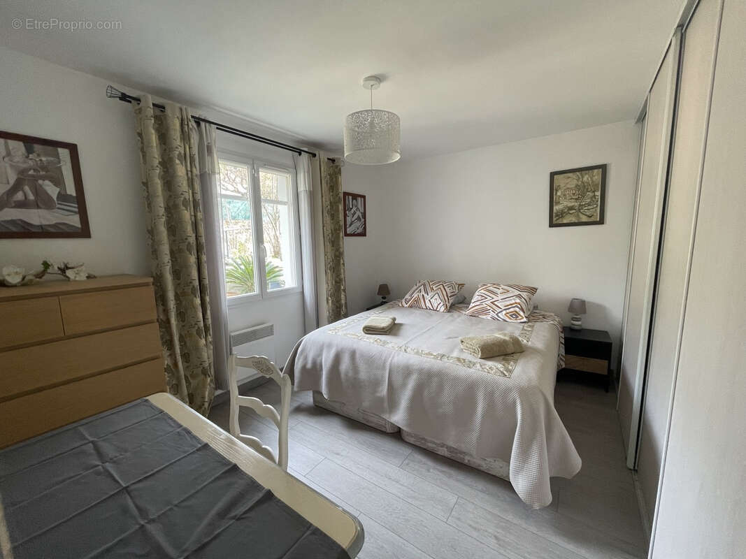 Maison à PLAN-DE-LA-TOUR