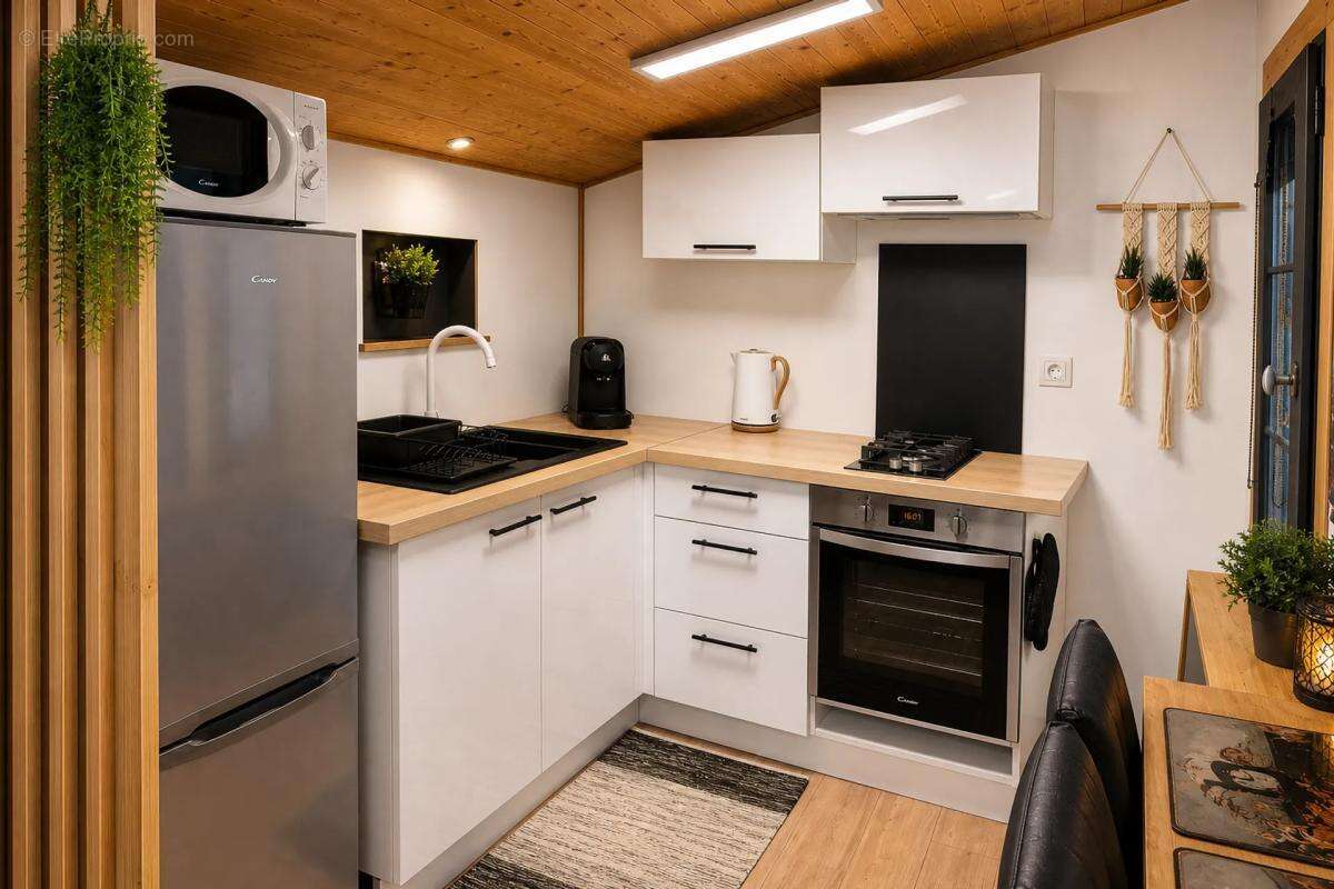 La Llagonne – Maison rénovée avec T2 loué - photo 2