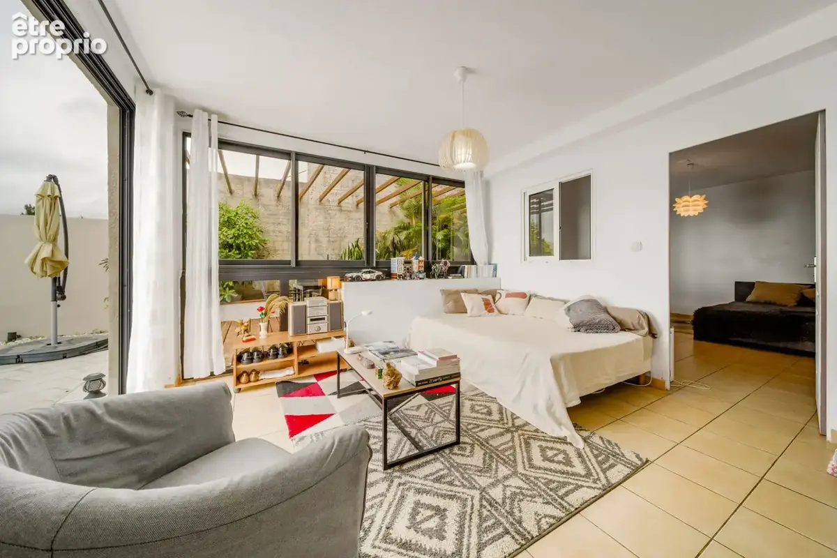 Maison 6 pièces 200 m² à vendre à Saint-Denis (97490) - photo 5