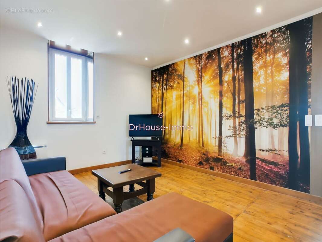 Appartement à JUMILHAC-LE-GRAND