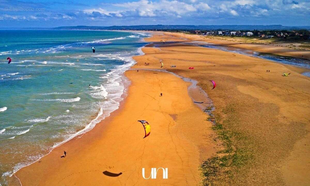 Terrain à MERVILLE-FRANCEVILLE-PLAGE