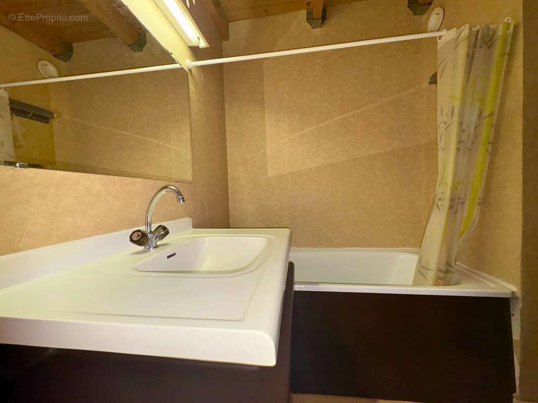 Appartement à BEUIL