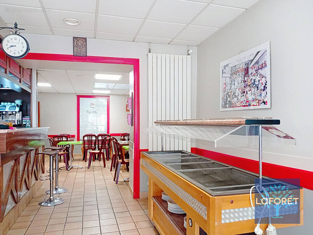 Commerce à LES ESSARTS