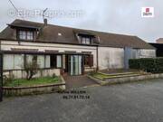 Maison à LA MADELEINE-DE-NONANCOURT