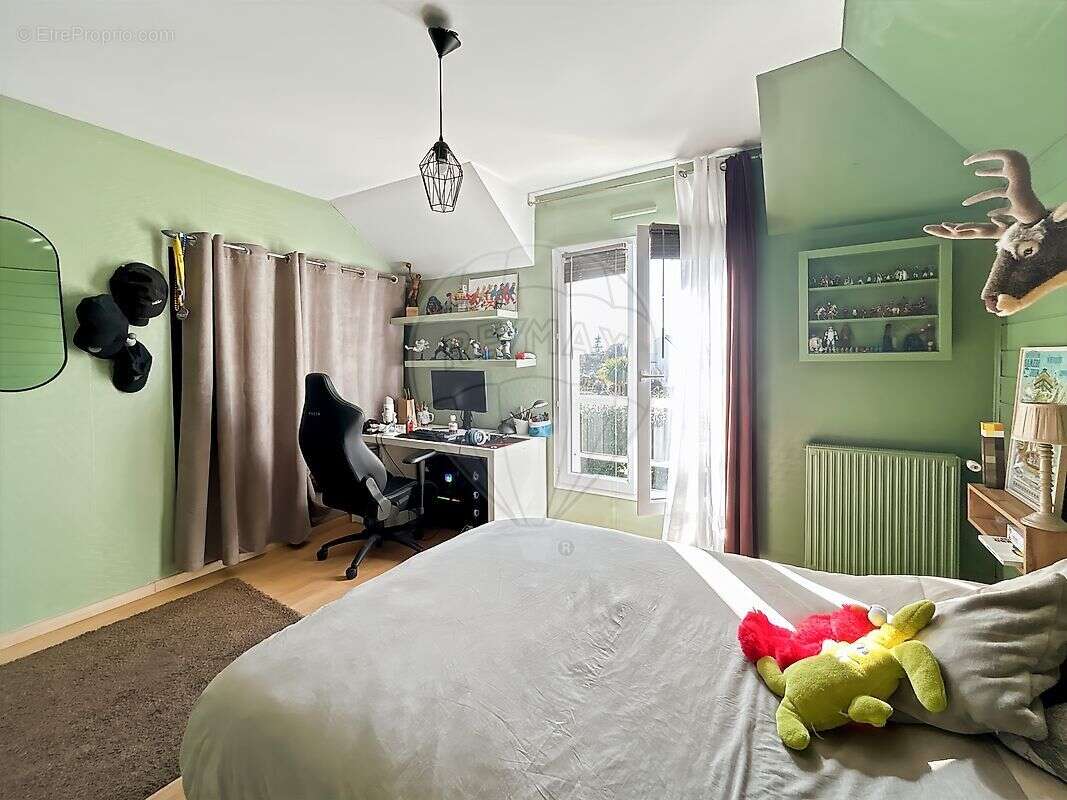 Maison à SAINTE-LUCE-SUR-LOIRE