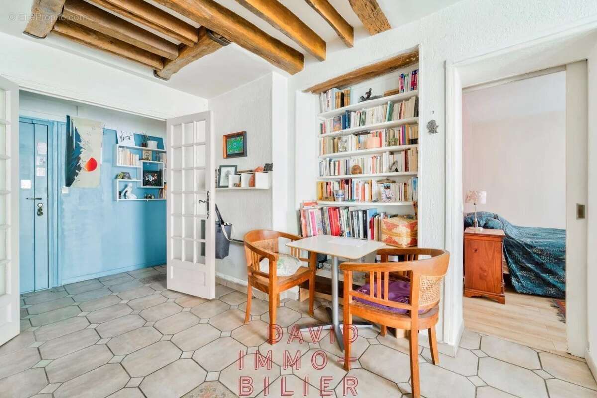 Appartement à PARIS-11E
