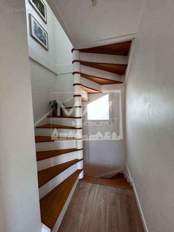 Appartement à MARCQ-EN-BAROEUL