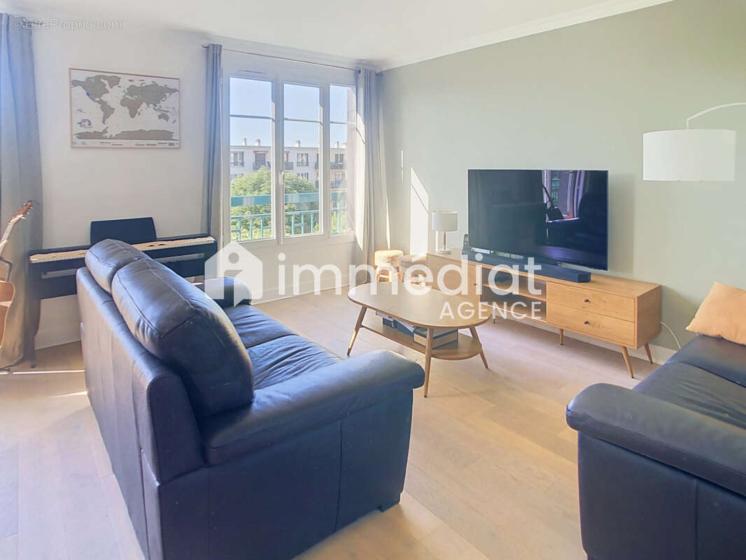 Appartement à RUEIL-MALMAISON