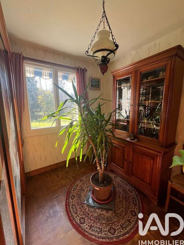 Photo 9 - Maison à TRUYES