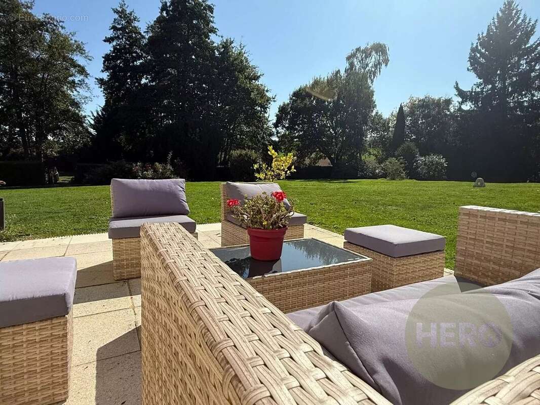 Maison à MONTFORT-L&#039;AMAURY