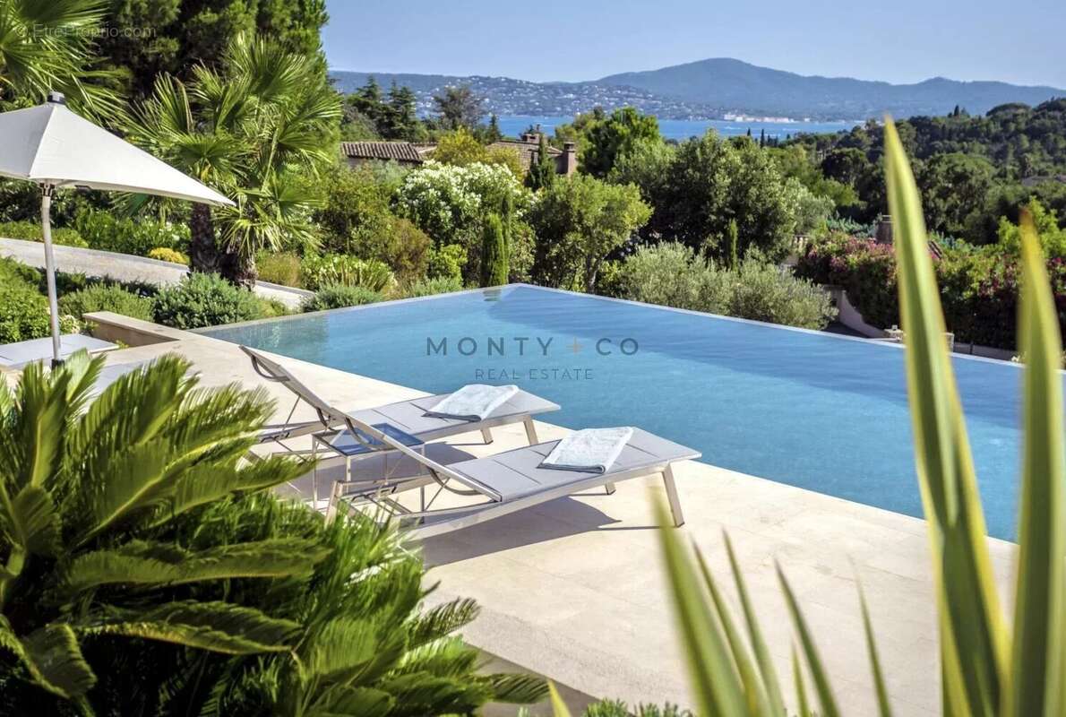 Maison à GRIMAUD