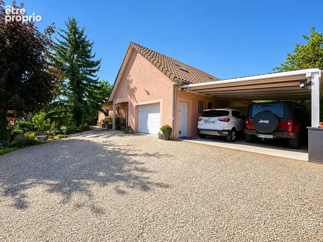 Maison à FENAY
