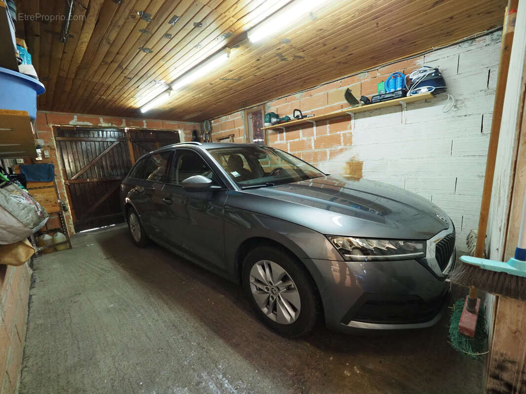 Maison à LAMOTHE-LANDERRON