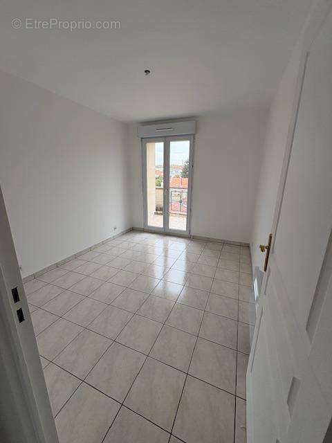 Appartement à NEUILLY-PLAISANCE