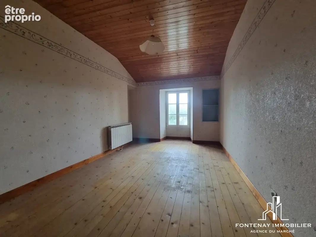 Maison 5 pièces 120 m² à vendre à Fontenay-Le-Comte (85200) - photo 8