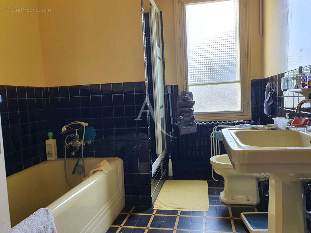 Maison à NOYERS-SUR-CHER