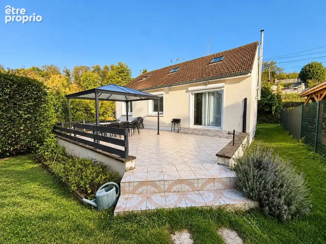Maison 4 chambres - Lizy sur Ourcq - Ref 2339 - photo 1