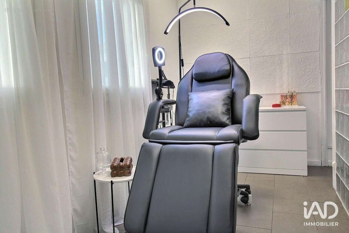 Photo 3 - Commerce à MARSEILLE-14E