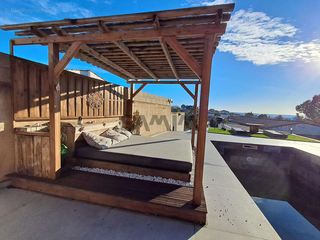 Maison à MUS