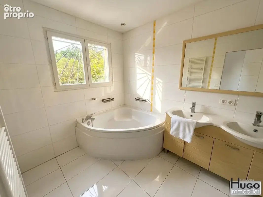 Caudéran centre - maison contemporaine avec garage, jardinet, terrasse et piscine ! - photo 9