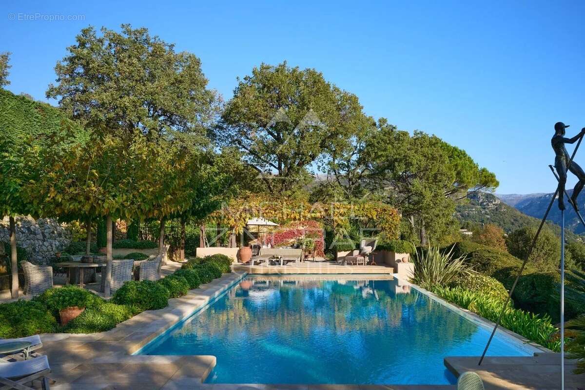 Maison à LE BAR-SUR-LOUP
