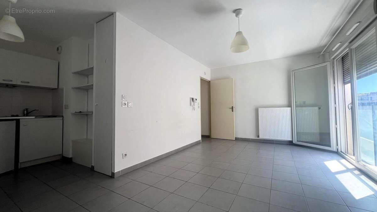Appartement 30 m² à Tassin-La-Demi-Lune  - photo 5