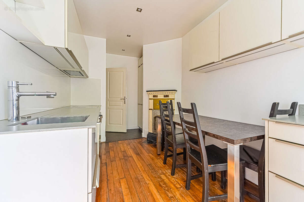 Appartement à LEVALLOIS-PERRET