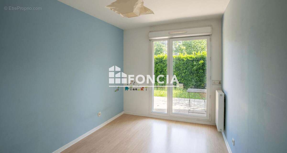 Appartement à ELANCOURT