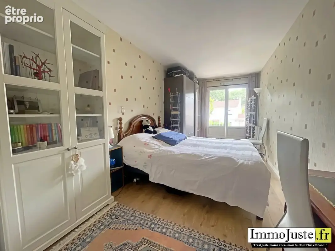 Appartement 97 m² à Magny-Les-Hameaux  - photo 6