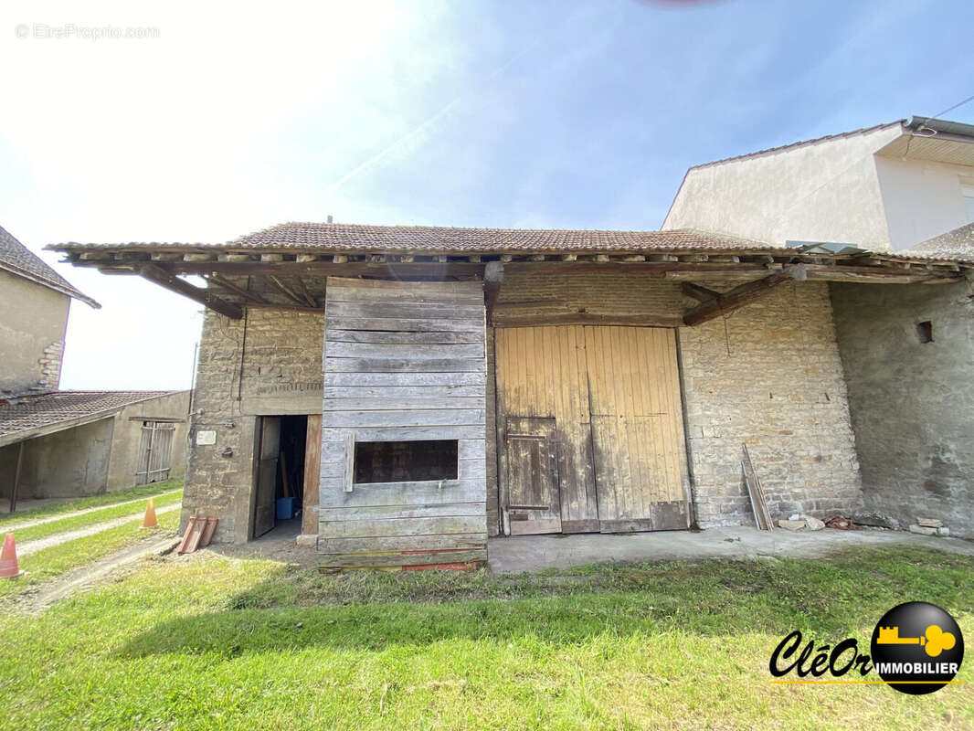Appartement à SAINT-MARCEL