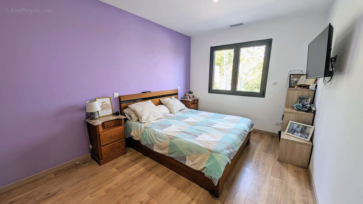 Maison à VILLELONGUE-DELS-MONTS