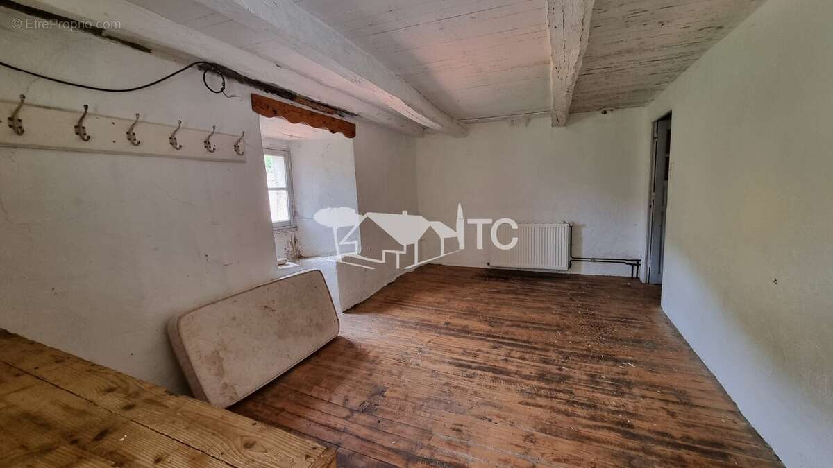 Maison à MONTSELGUES