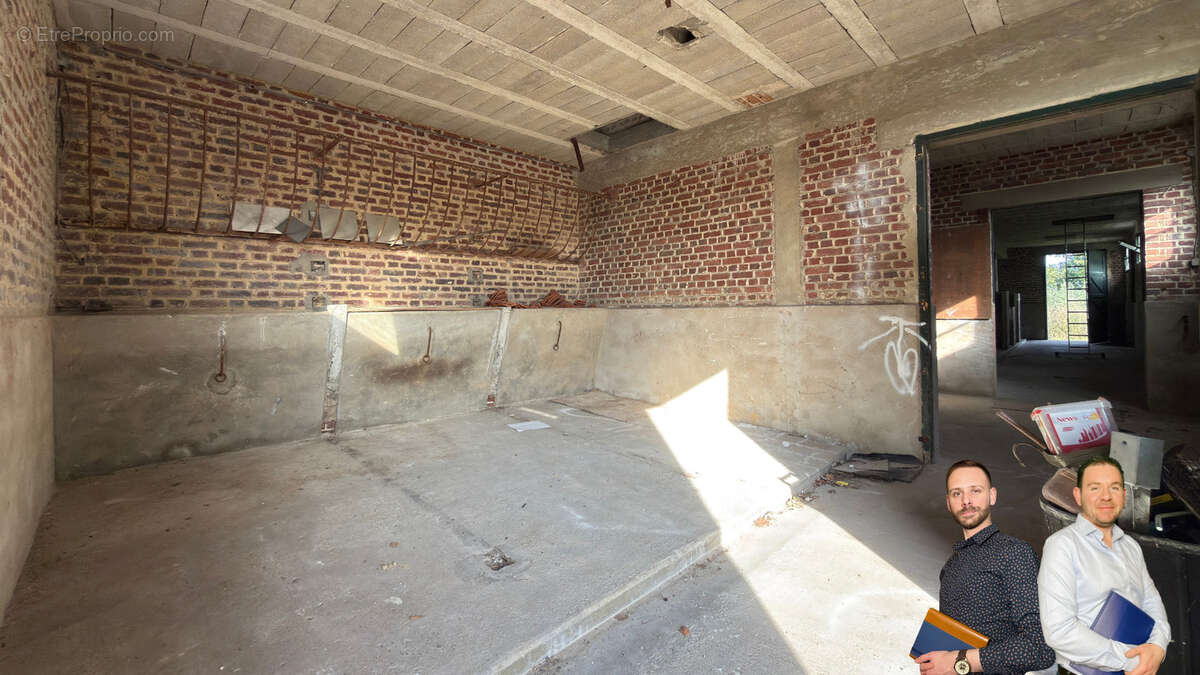 Maison à MONTIGNY-LES-JONGLEURS