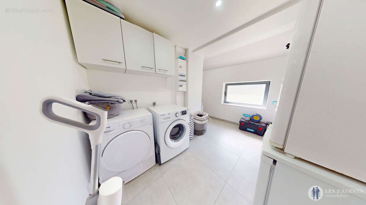 Maison à SAINT-SULPICE