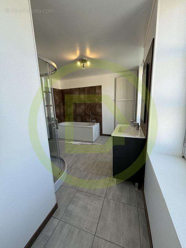 Appartement 285 m² à Chenerailles  - photo 4
