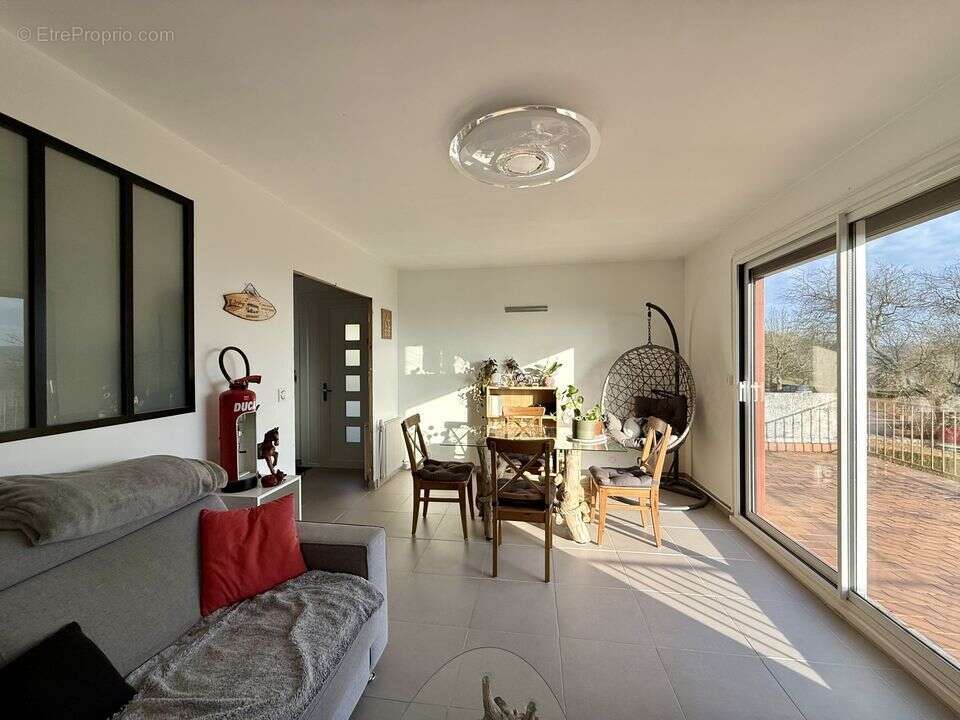 Maison à DONNEMARIE-DONTILLY