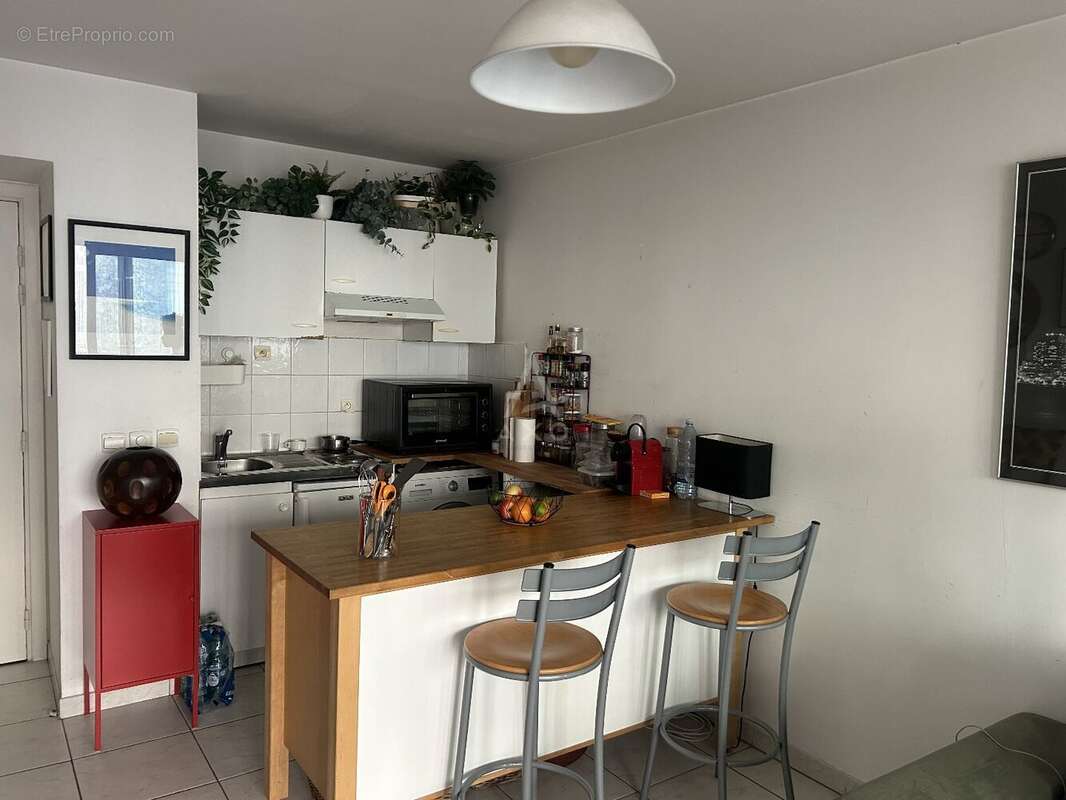 Appartement à MARSEILLE-6E