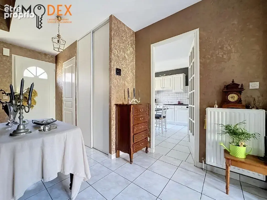 Maison 7 pièces 150 m² à vendre à Reims (51100) - photo 2