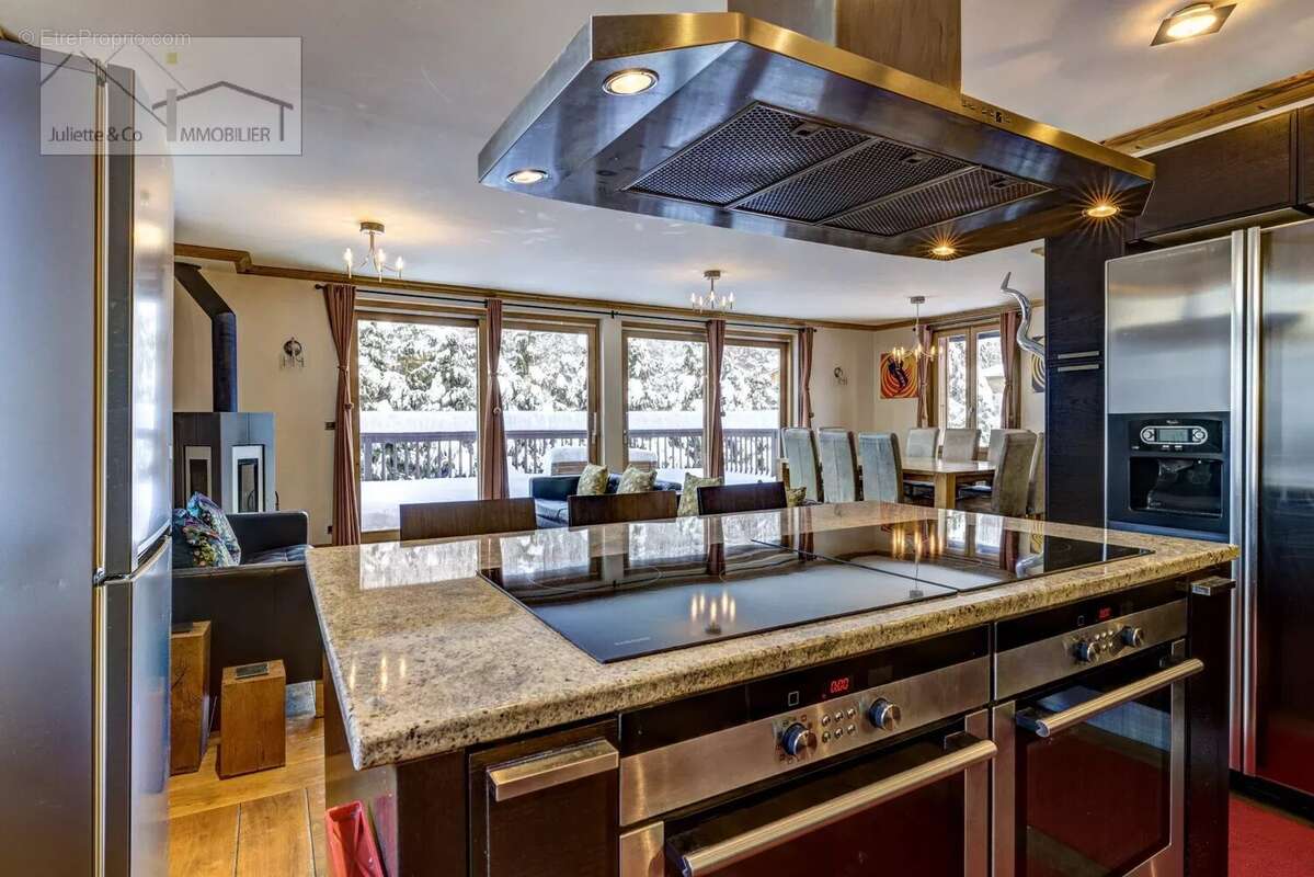 Maison à LES HOUCHES