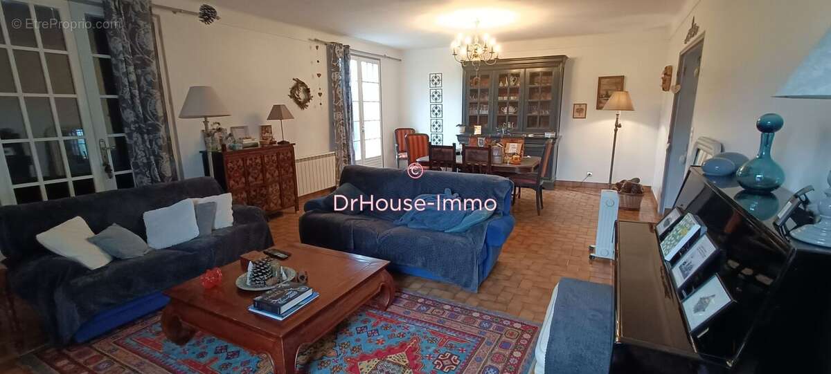 Maison 235 m² à Marigne-Laille  - photo 16